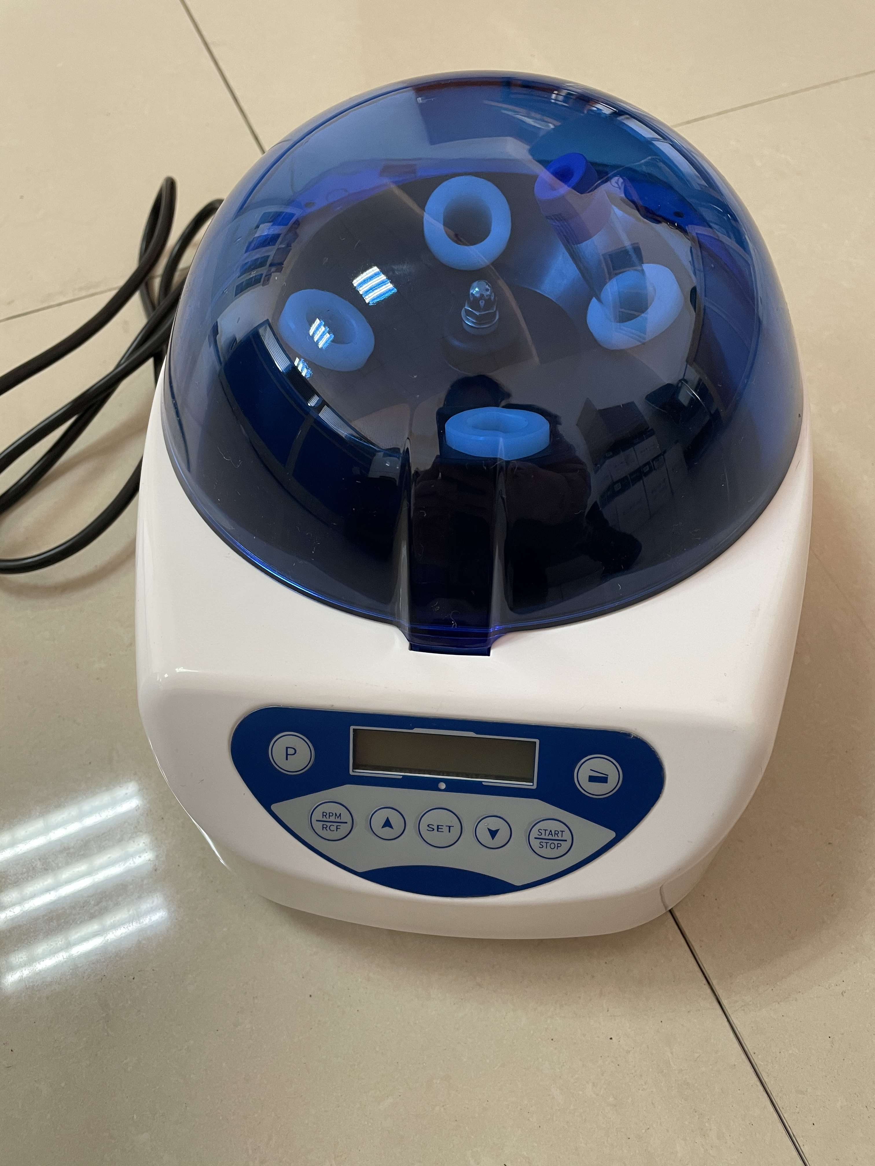 Portable Low Speed Centrifuge